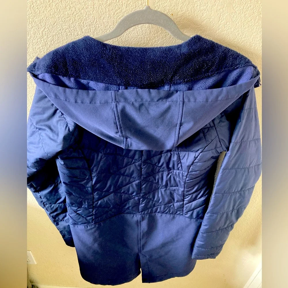 Columbia Navy Blue Mid thigh length Puffer Jacket lightweight contoured fit XS - Picture 6 of 14